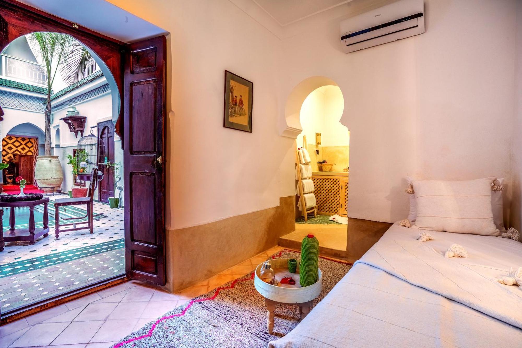 Riad Oasis Du Desert Boutique Hotel & Spa Marrakesh Bagian luar foto